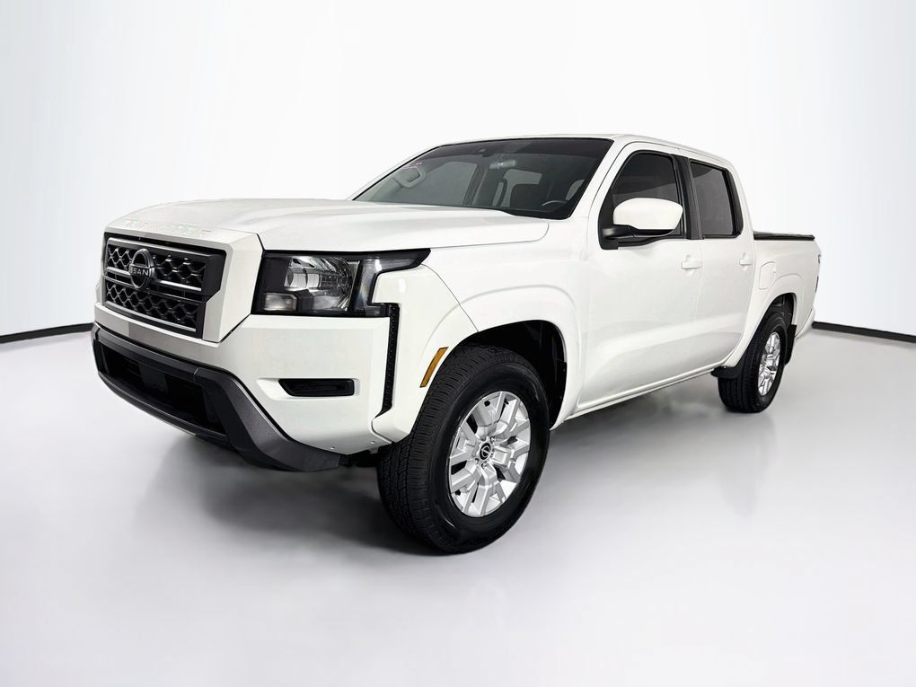 Used 2022 Nissan Frontier SV RWD image 3