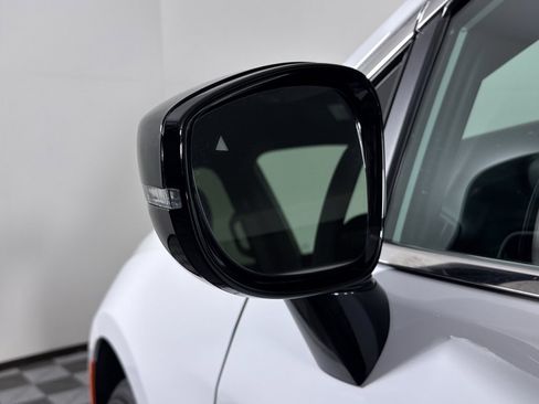 New 2026 Chrysler Voyager LX image 27