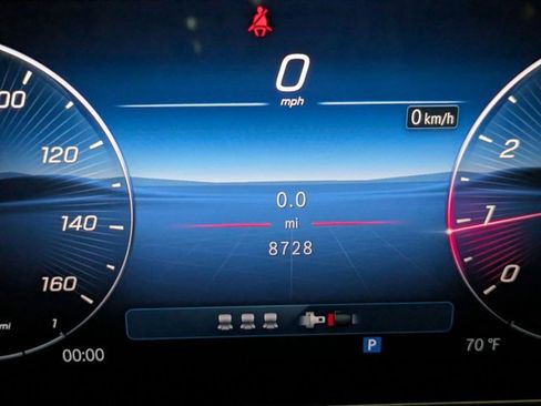 Certified 2025 Mercedes-Benz GLC 300 image 14