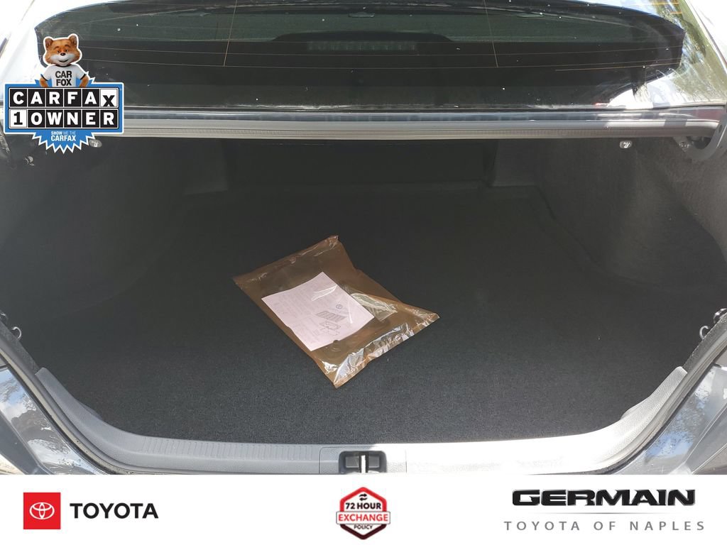 Used 2026 Toyota Camry SE FWD image 23