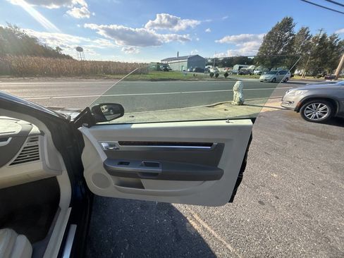 Used 2008 Chrysler Sebring Limited w/ Luxury Group image 25