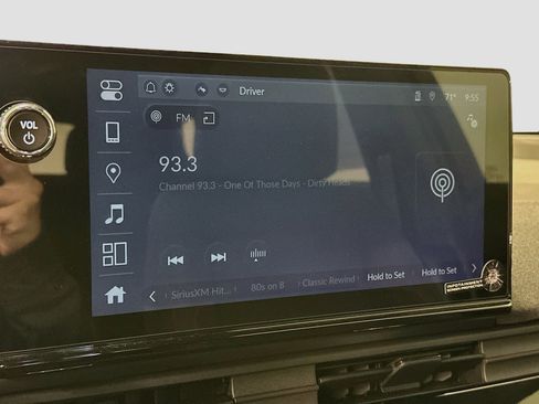 Used 2025 Honda Prologue EX image 21