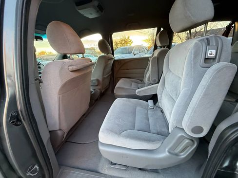 Used 2009 Honda Odyssey LX image 14