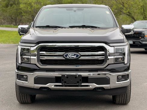 Used 2025 Ford F150 Lariat w/ Equipment Group 502A High AWD/4WD image 2