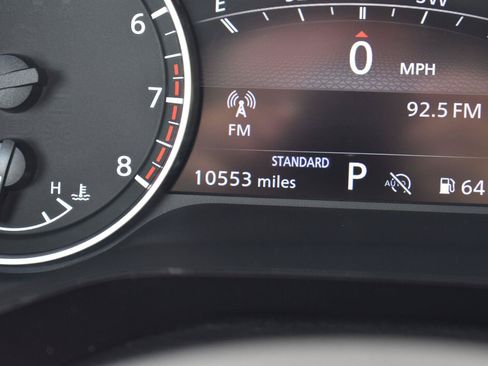 Used 2025 Nissan Pathfinder SL FWD image 30