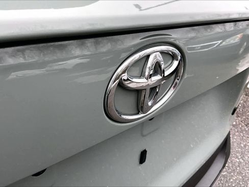 Certified 2020 Toyota RAV4 Adventure image 28