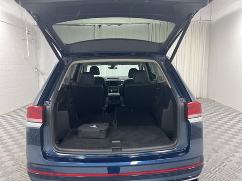 Used 2022 Volkswagen Atlas SEL R-Line image 8