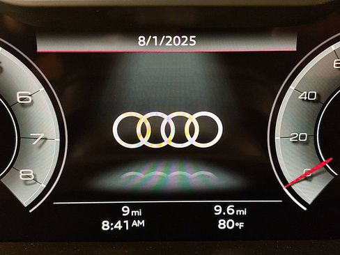 Used 2025 Audi Q7 3.0T Premium Plus AWD/4WD image 11