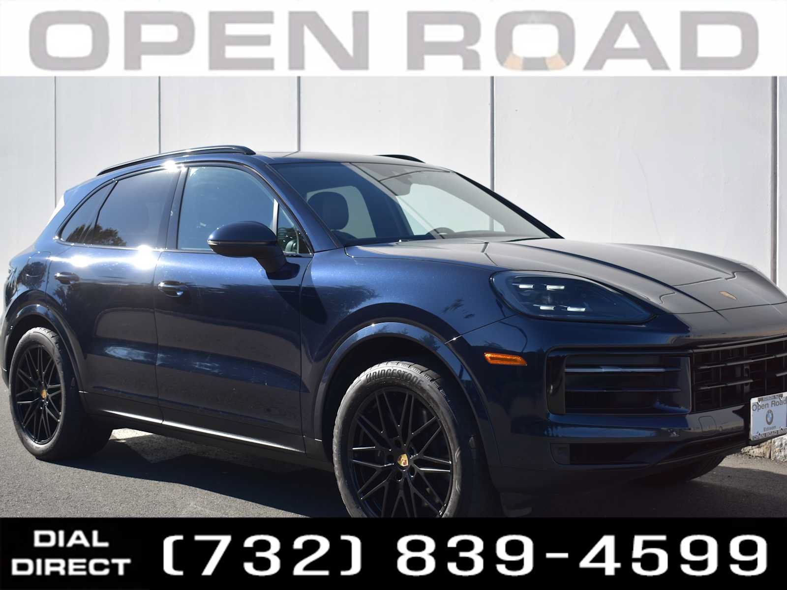 Used 2024 Porsche Cayenne AWD/4WD image 1