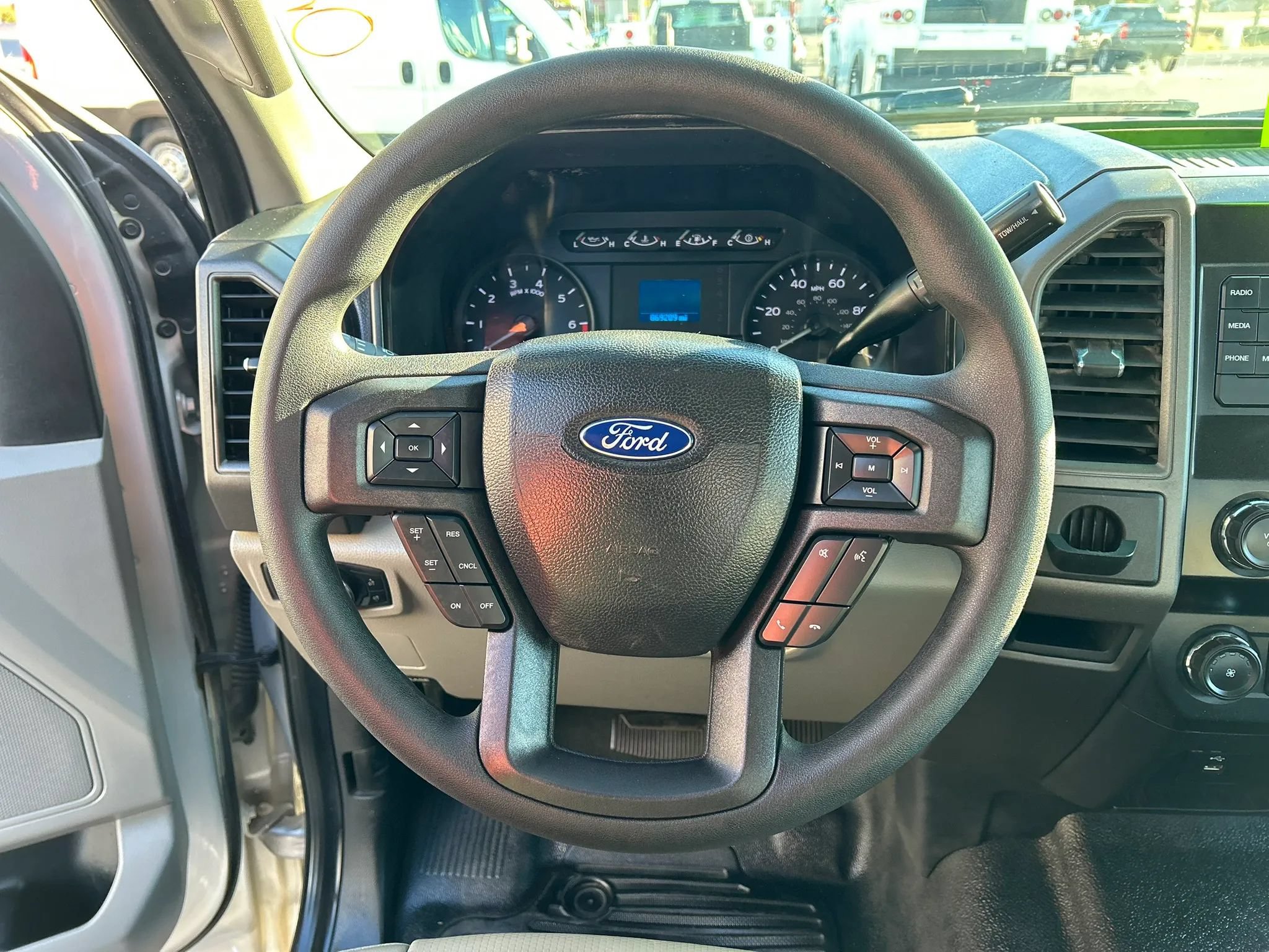 Used 2019 Ford F250 XL w/ Power Equipment Group RWD image 11