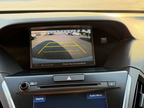 Used 2019 Acura MDX FWD image 2