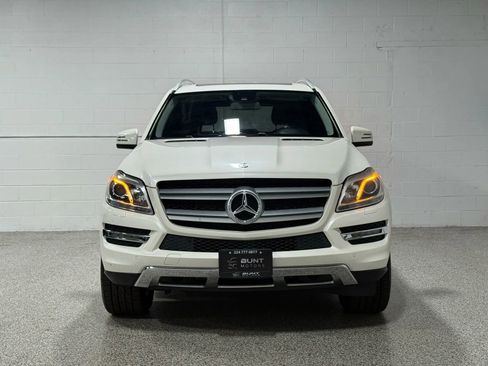 Used 2014 Mercedes-Benz GL 450 4MATIC image 3