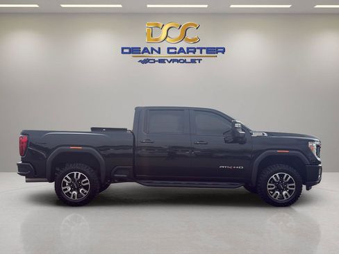 Used 2022 GMC Sierra 2500 AT4 AWD/4WD image 6