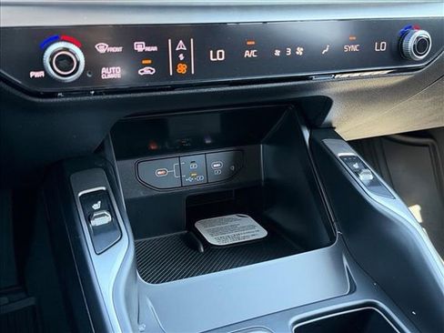 New 2026 Kia Sorento EX FWD image 25