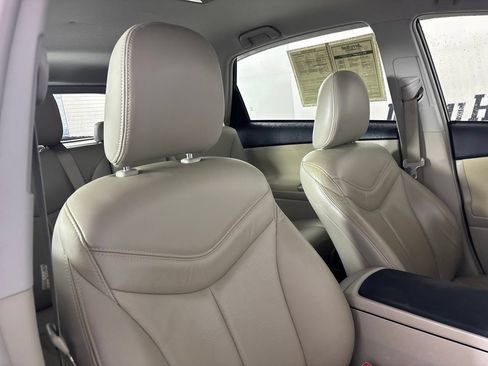 Used 2013 Toyota Prius V Two FWD image 23