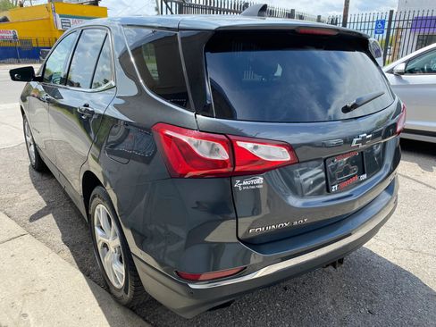 Used 2018 Chevrolet Equinox LT AWD/4WD image 2
