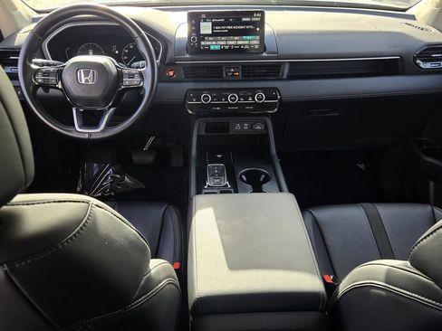 Used 2023 Honda Pilot EX-L image 13
