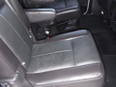 Used 2012 Ford Expedition EL Limited image 34