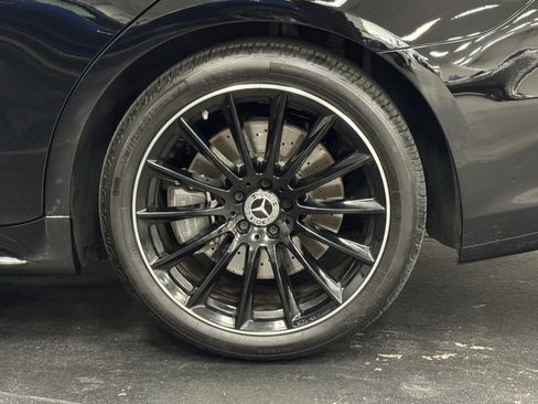 Certified 2023 Mercedes-Benz S 500 4MATIC image 17