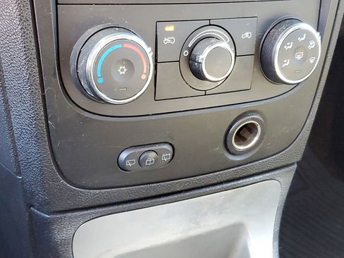 Used 2011 Chevrolet HHR LT w/ LT Preferred Equipment Group image 15