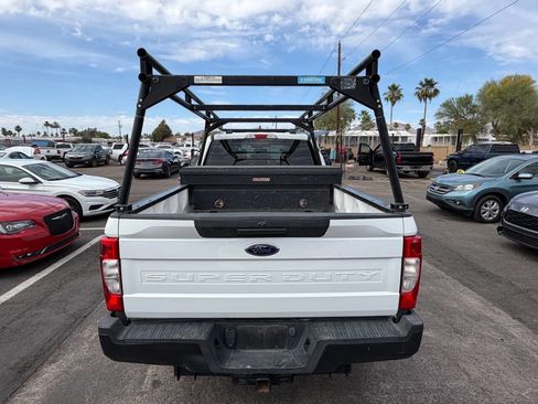 Used 2022 Ford F250 XL w/ Power Equipment Group RWD image 8