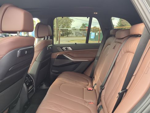 New 2026 BMW X5 xDrive40i w/ Executive Package image 8