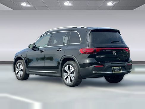 Used 2024 Mercedes-Benz EQB 300 4MATIC image 3