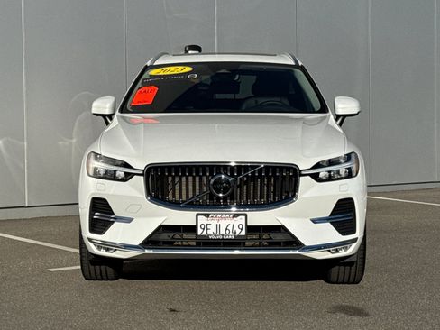 Used 2023 Volvo XC60 B5 Plus w/ Protection Package Premier image 8
