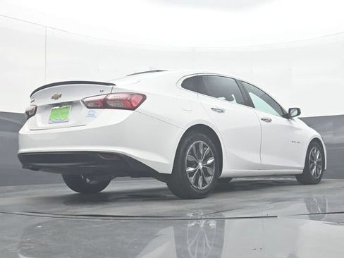 Used 2020 Chevrolet Malibu LT FWD image 33