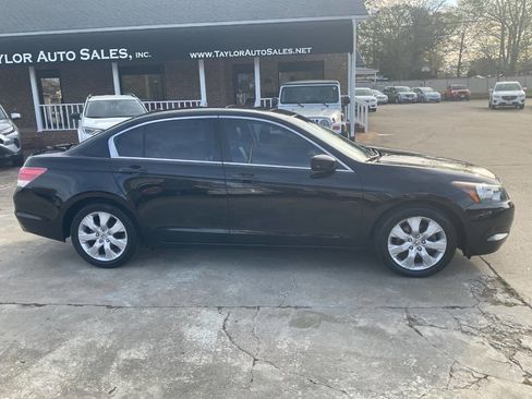 Used 2009 Honda Accord EX-L image 2