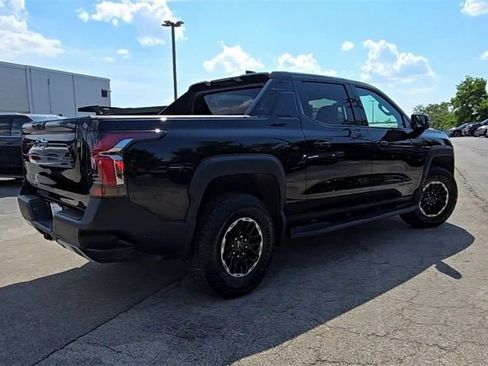 New 2026 Chevrolet Silverado EV Trail Boss image 9