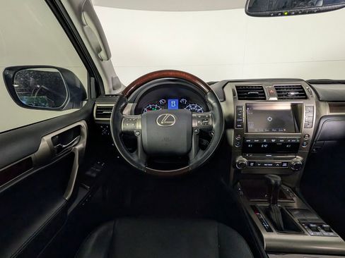Used 2019 Lexus GX 460 Premium AWD/4WD image 18