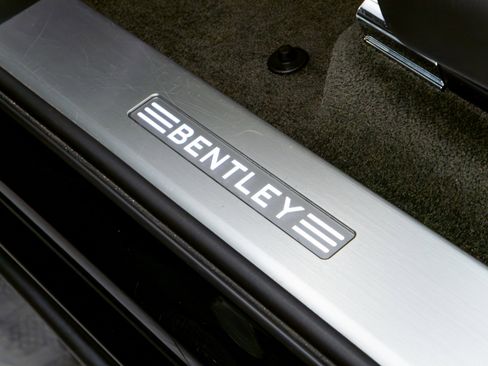 Used 2021 Bentley Bentayga w/ First Edition Specification AWD/4WD image 65