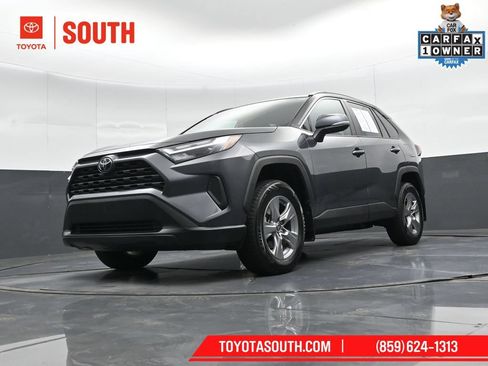 Used 2022 Toyota RAV4 XLE w/ Convenience Package AWD/4WD image 40