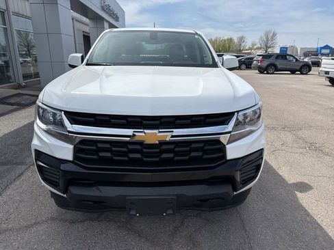 Used 2022 Chevrolet Colorado W/T w/ WT Convenience Package image 4