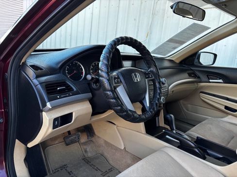 Used 2011 Honda Accord LX image 13
