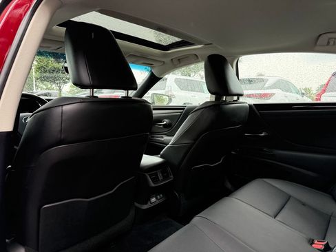 Used 2021 Lexus ES 350 w/ Premium Package FWD image 15