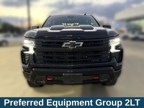 Used 2025 Chevrolet Silverado 1500 LT Trail Boss w/ Convenience Package II AWD/4WD image 5