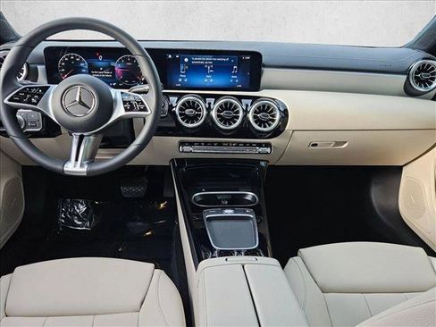 Certified 2026 Mercedes-Benz CLA 250 image 18