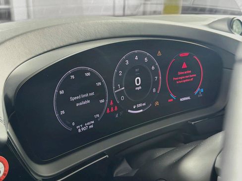 Certified 2026 Porsche Cayenne AWD/4WD image 19