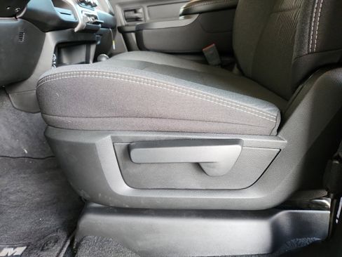 New 2024 RAM 2500 Tradesman w/ Chrome Appearance Group image 14