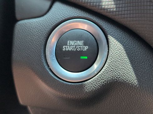 Certified 2024 Chevrolet Equinox RS FWD image 22