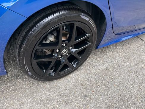 Used 2024 Honda Civic Sport image 19