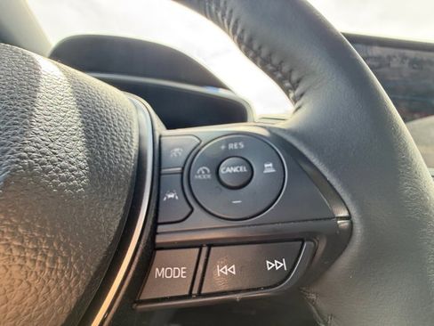 Used 2026 Toyota Corolla XSE FWD image 26