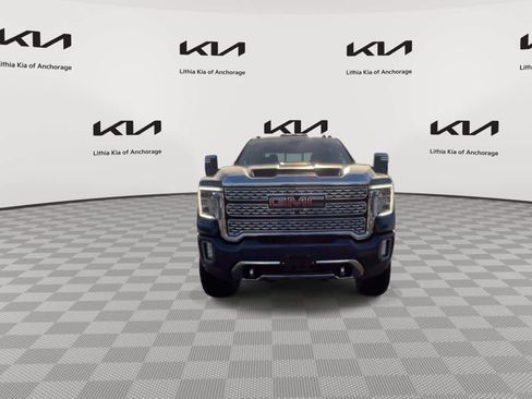 Used 2021 GMC Sierra 2500 Denali w/ Denali Ultimate Package AWD/4WD image 4