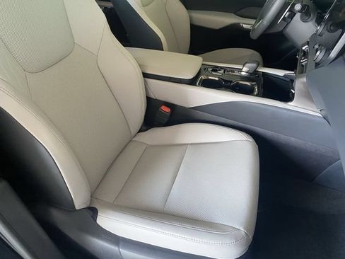 Used 2025 Lexus RX 350 Premium w/ Accessory Package (K3) FWD image 9