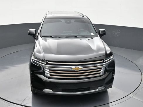 Used 2024 Chevrolet Tahoe High Country w/ Premium Package AWD/4WD image 19