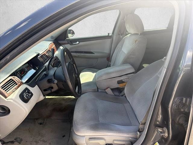 Used 2010 Chevrolet Impala LT FWD image 10