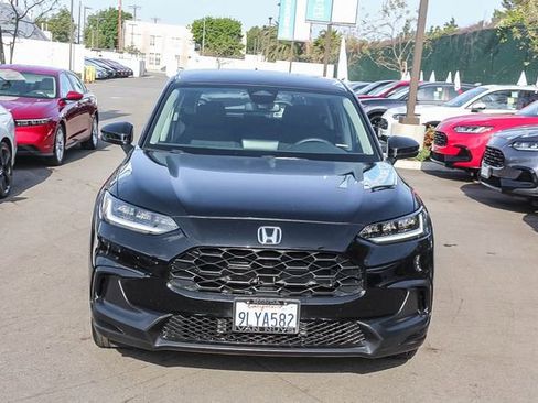 Used 2024 Honda HR-V LX image 2