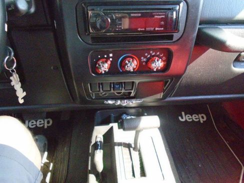 Used 2005 Jeep Wrangler Sport w/ 30" Tire & Wheel Group image 14